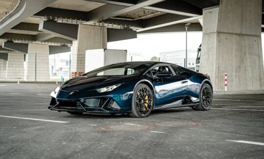 Lamborghini Huracan EVO mieten in Salzburg
