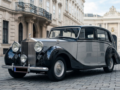 Rolls Royce Silver Dawn mieten in Wien Hero
