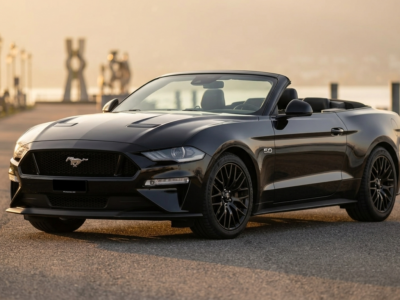 Ford Mustang mieten in Bregenz Hero