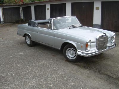 Mercedes 220 Cabrio in Wien