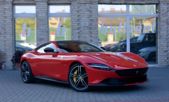 Ferrari Roma mieten bei Wien