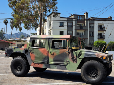 Humvee H1 mieten in Linz