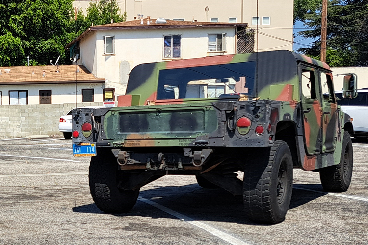 Heckansicht Humvee H1 in Linz