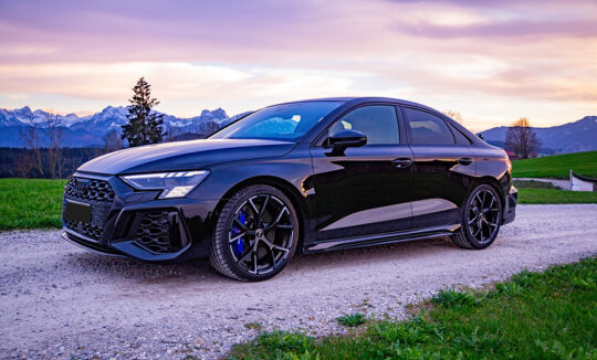 Audi RS3 8Y 2.5 TFSI mieten nördlich von Innsbruck