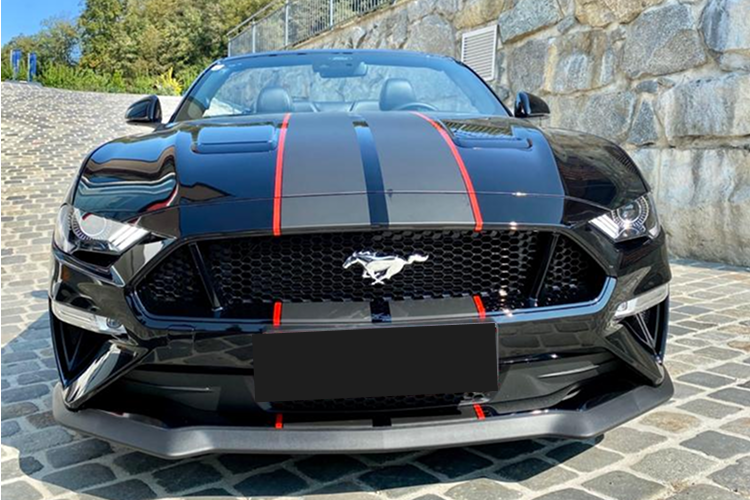 Frontansicht Ford Mustang GT in Hufstein
