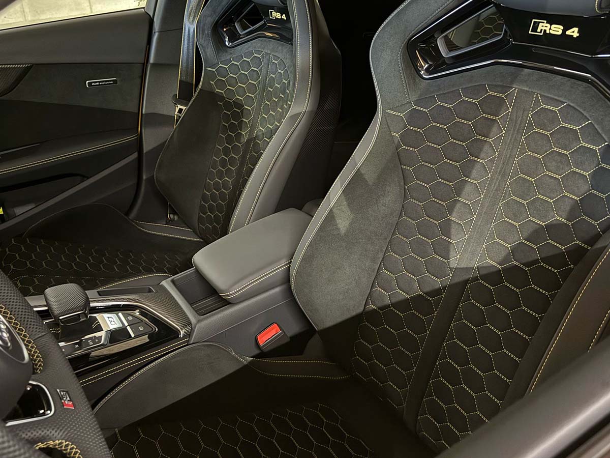 Sitze Audi RS4 Avant in Kufstein