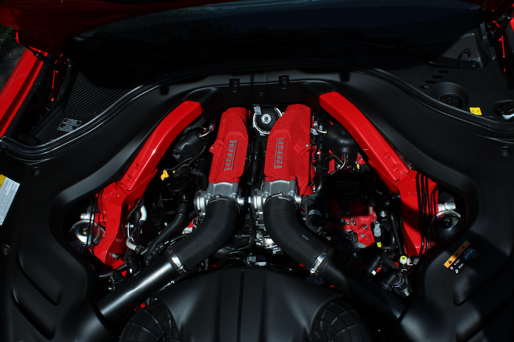 Motor vom Ferrari Roma Spider in Graz