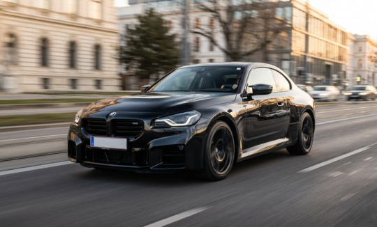 BMW M2 G87 mieten in Wien Hero