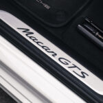 Porsche Macan GTS in Vienna mieten Interieur