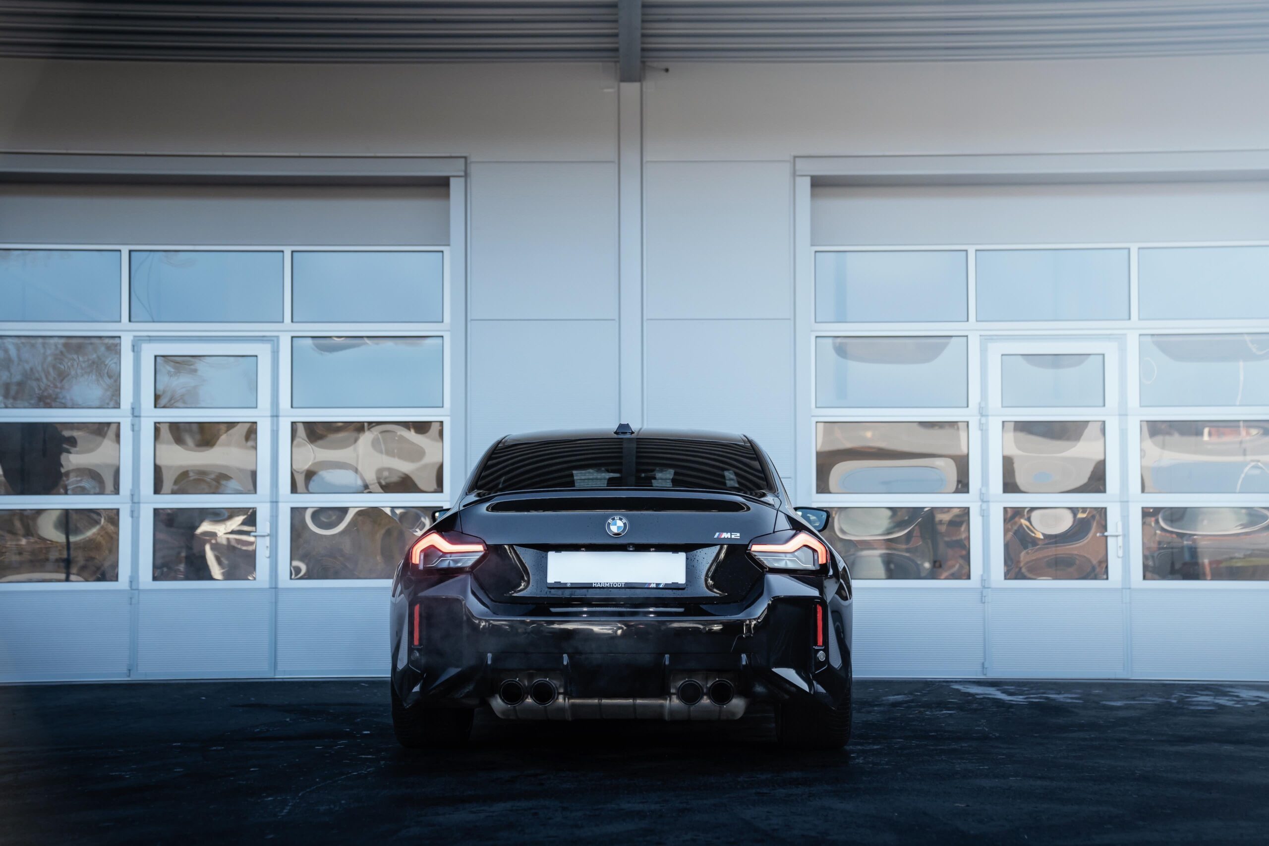 BMW M2 G87 mieten in Wien heck